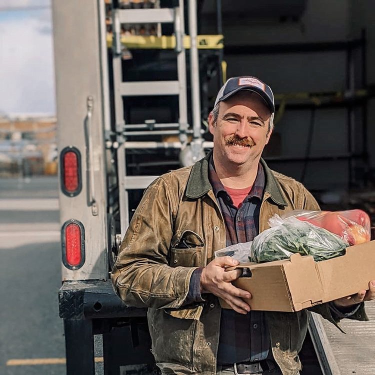 Linc Foods Staff Truck